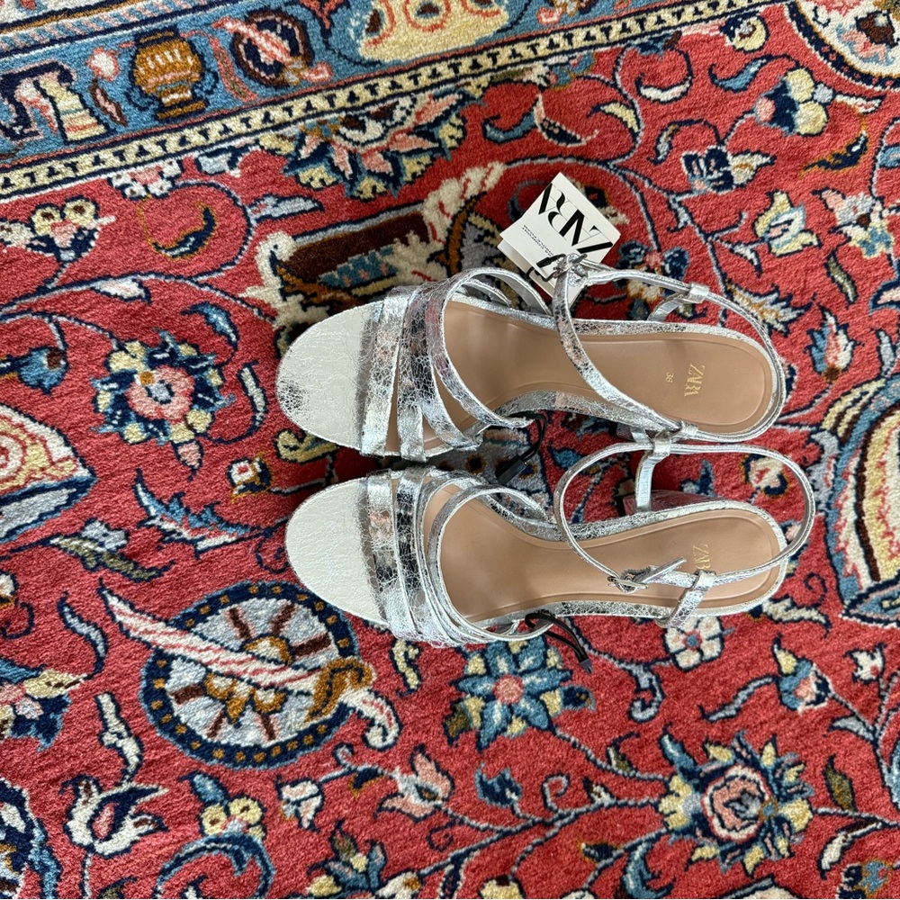 [Zara] Metallic Silver Strappy Block Heel